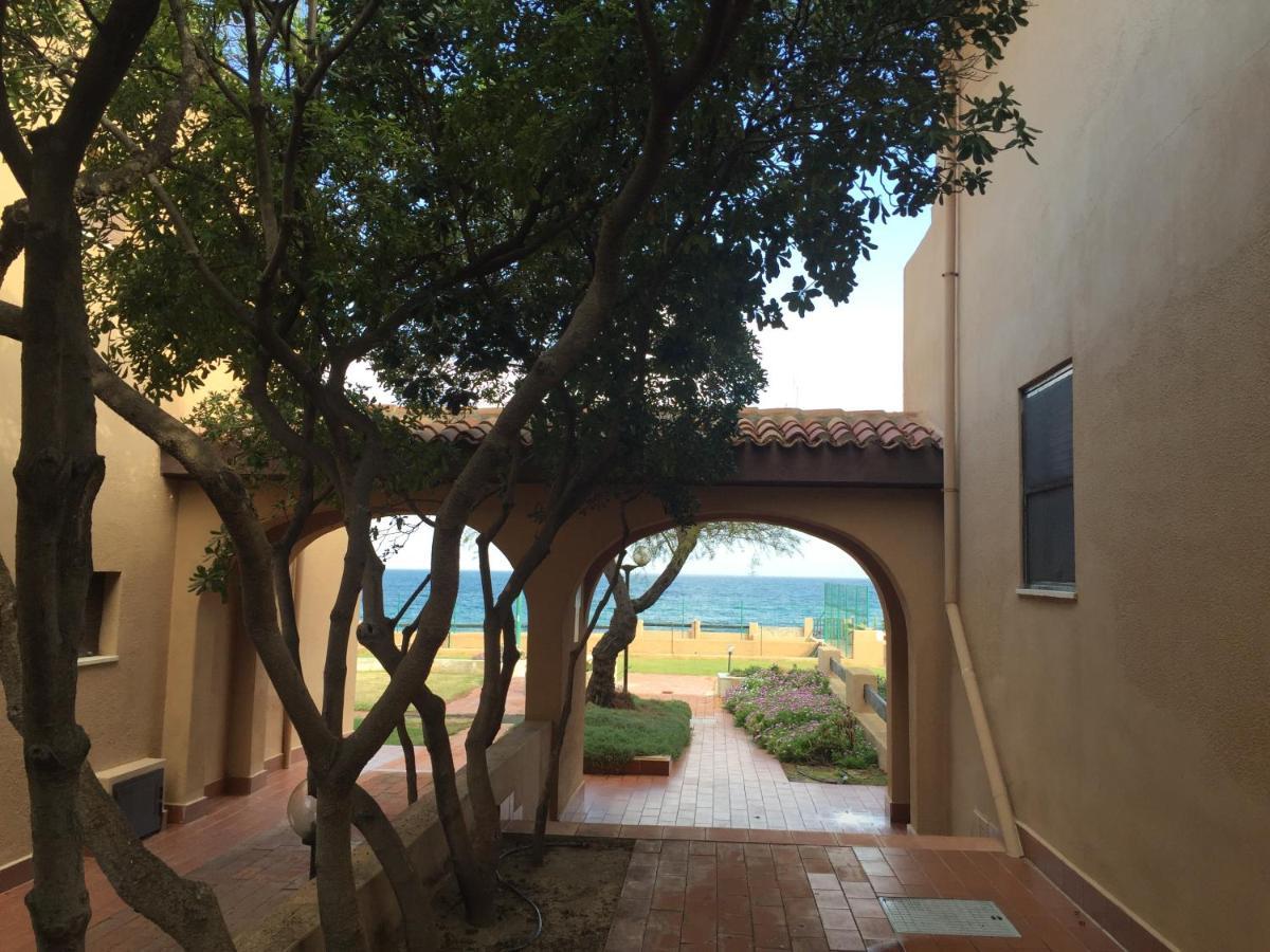 Sardinia Re - Casa Stella Del Mar Lägenhet Castelsardo Exteriör bild